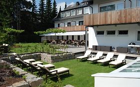 Avital Resort